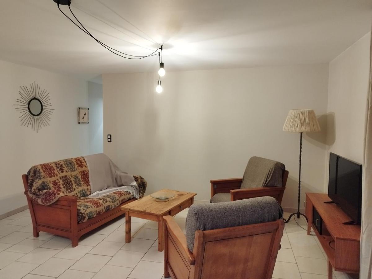 Maison De Vacances Pour 6 Personnes Au Coeur Du Gers Lectoure Exterior photo